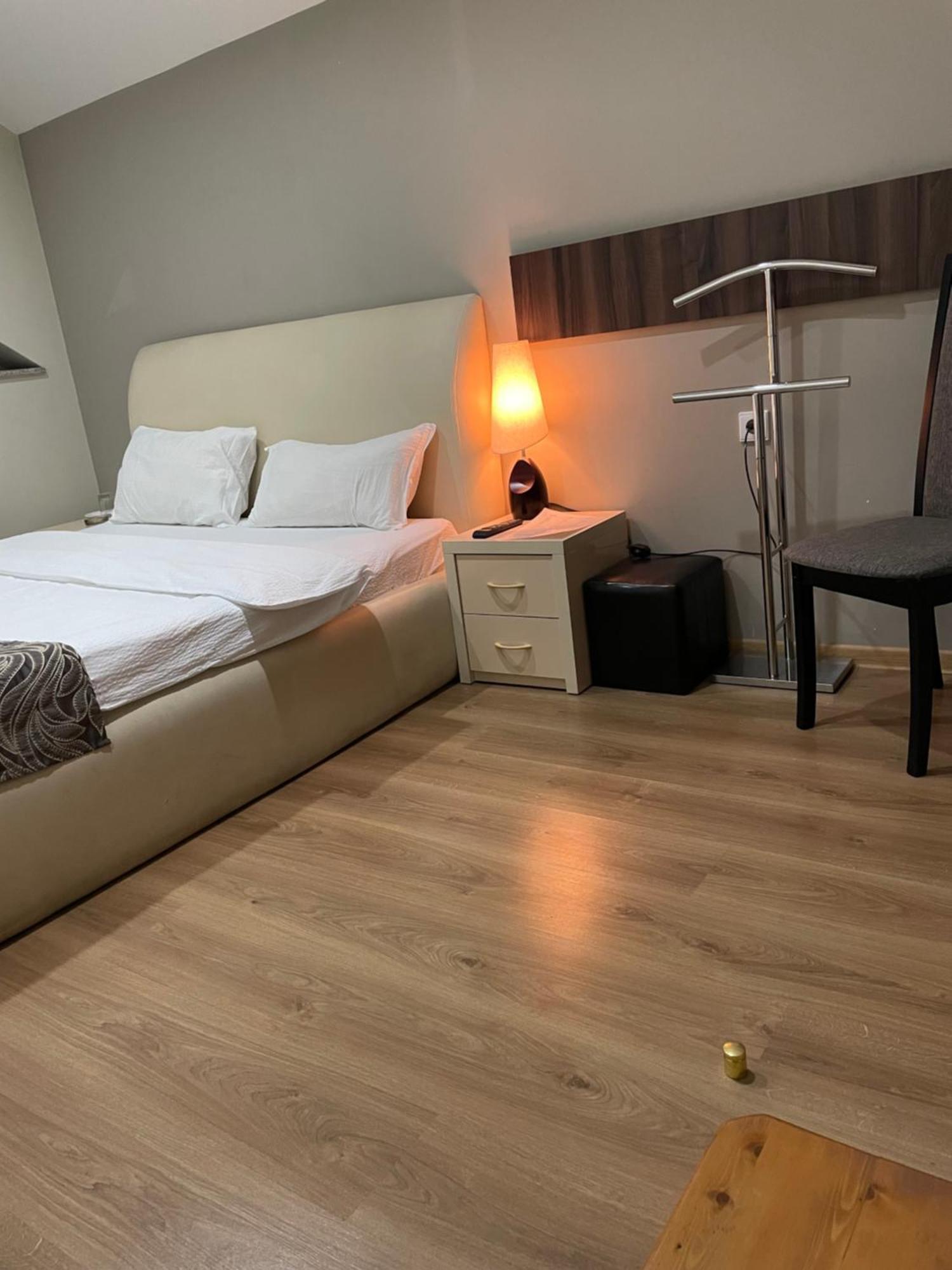 New Hotel Tbilisi Eksteriør billede