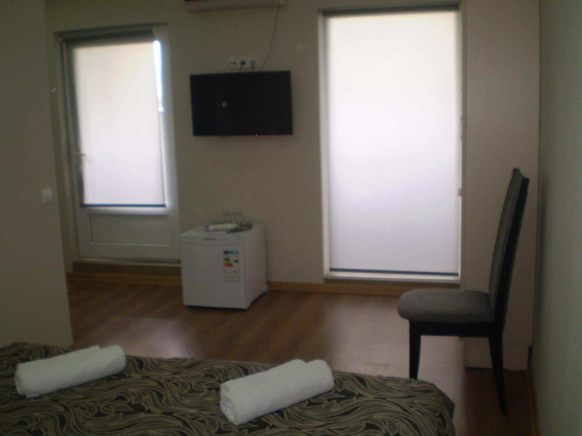 New Hotel Tbilisi Eksteriør billede