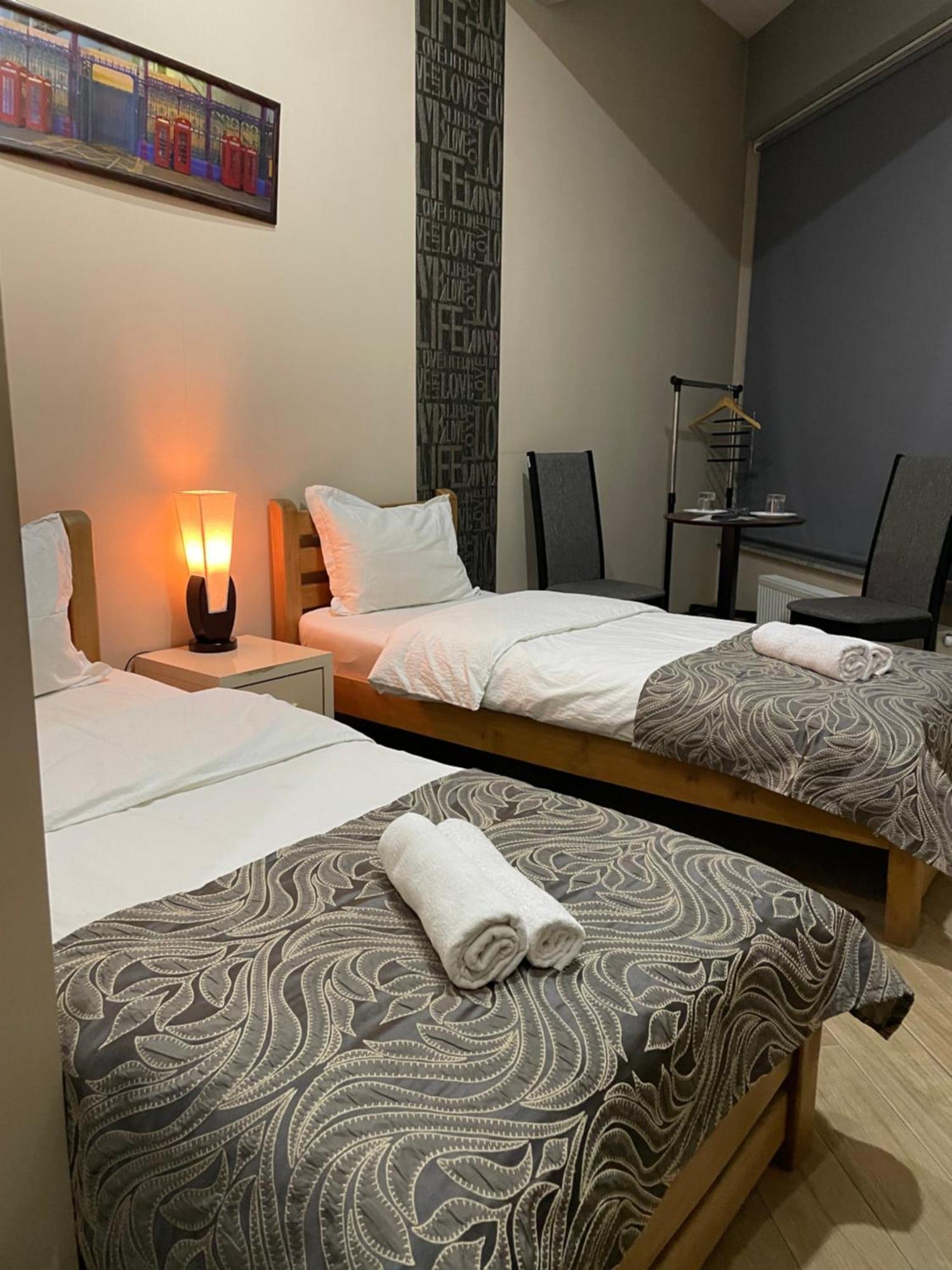 New Hotel Tbilisi Eksteriør billede