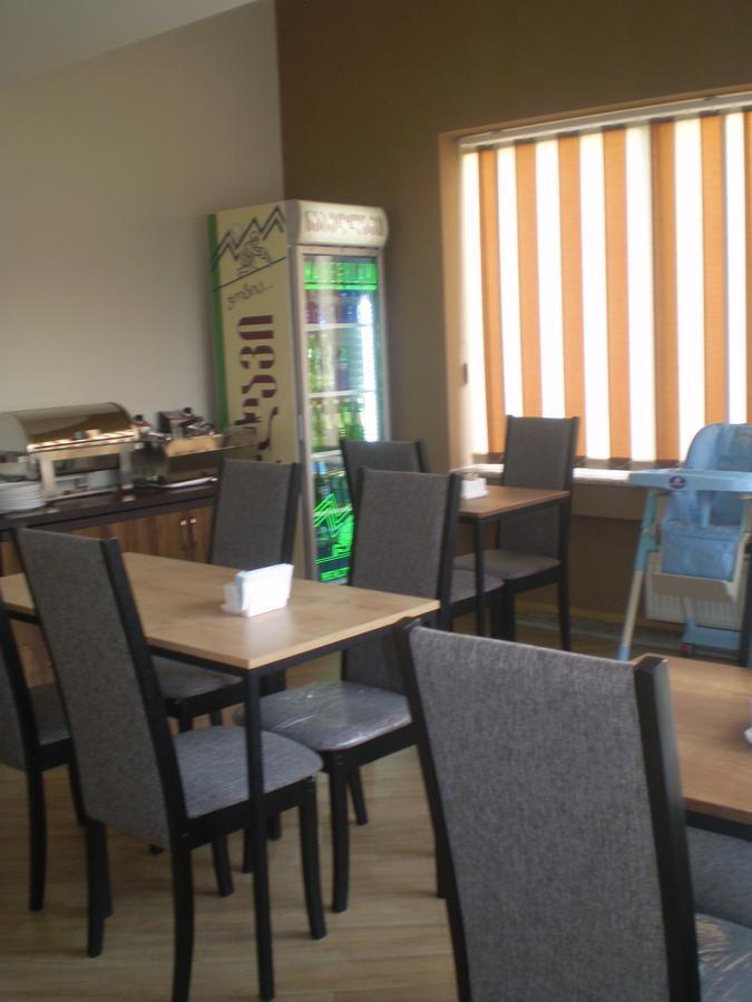 New Hotel Tbilisi Eksteriør billede