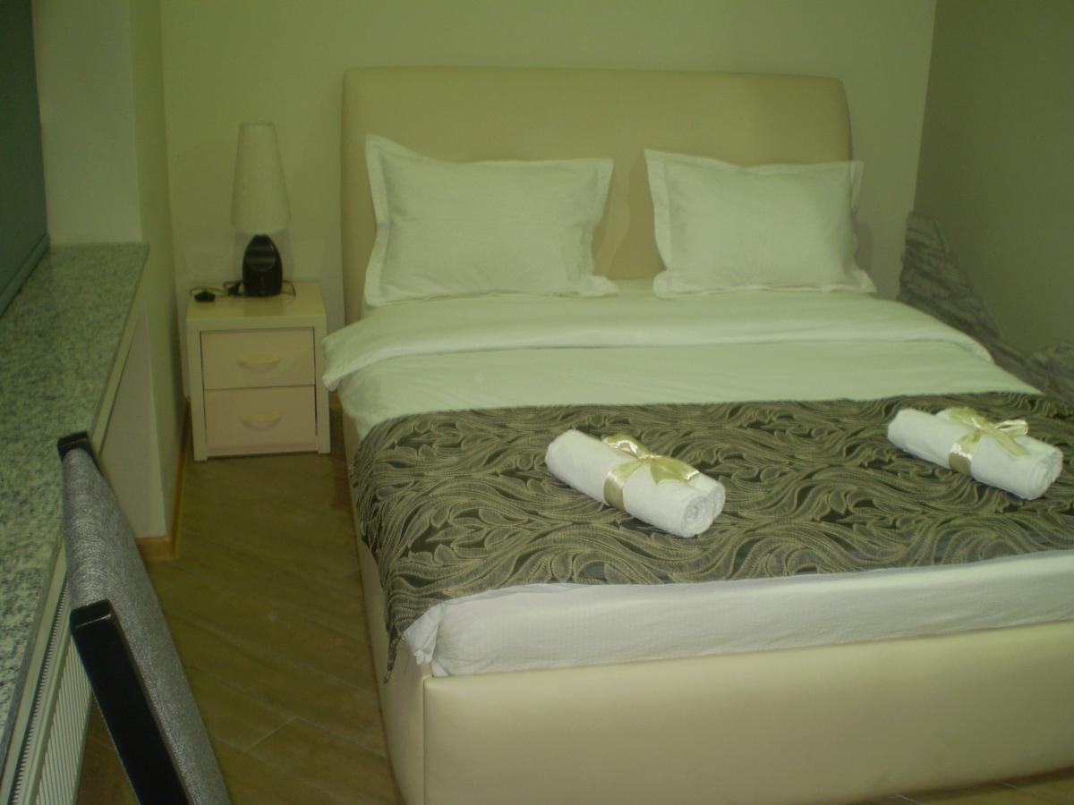 New Hotel Tbilisi Eksteriør billede